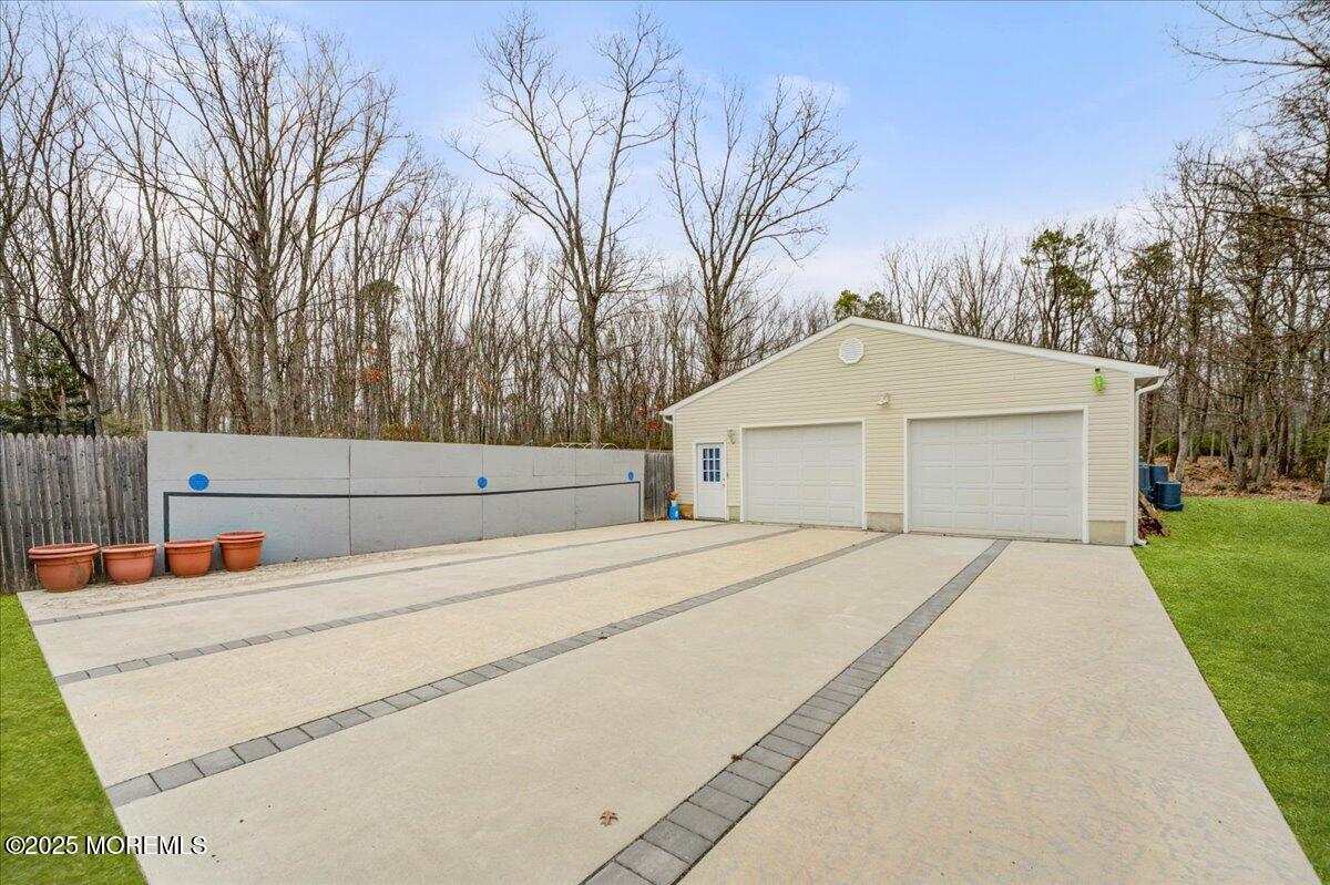 190 Tyrpak Road