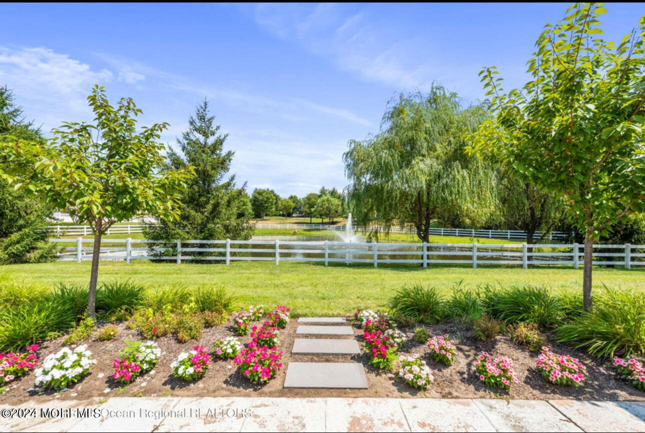4 Mulberry Drive