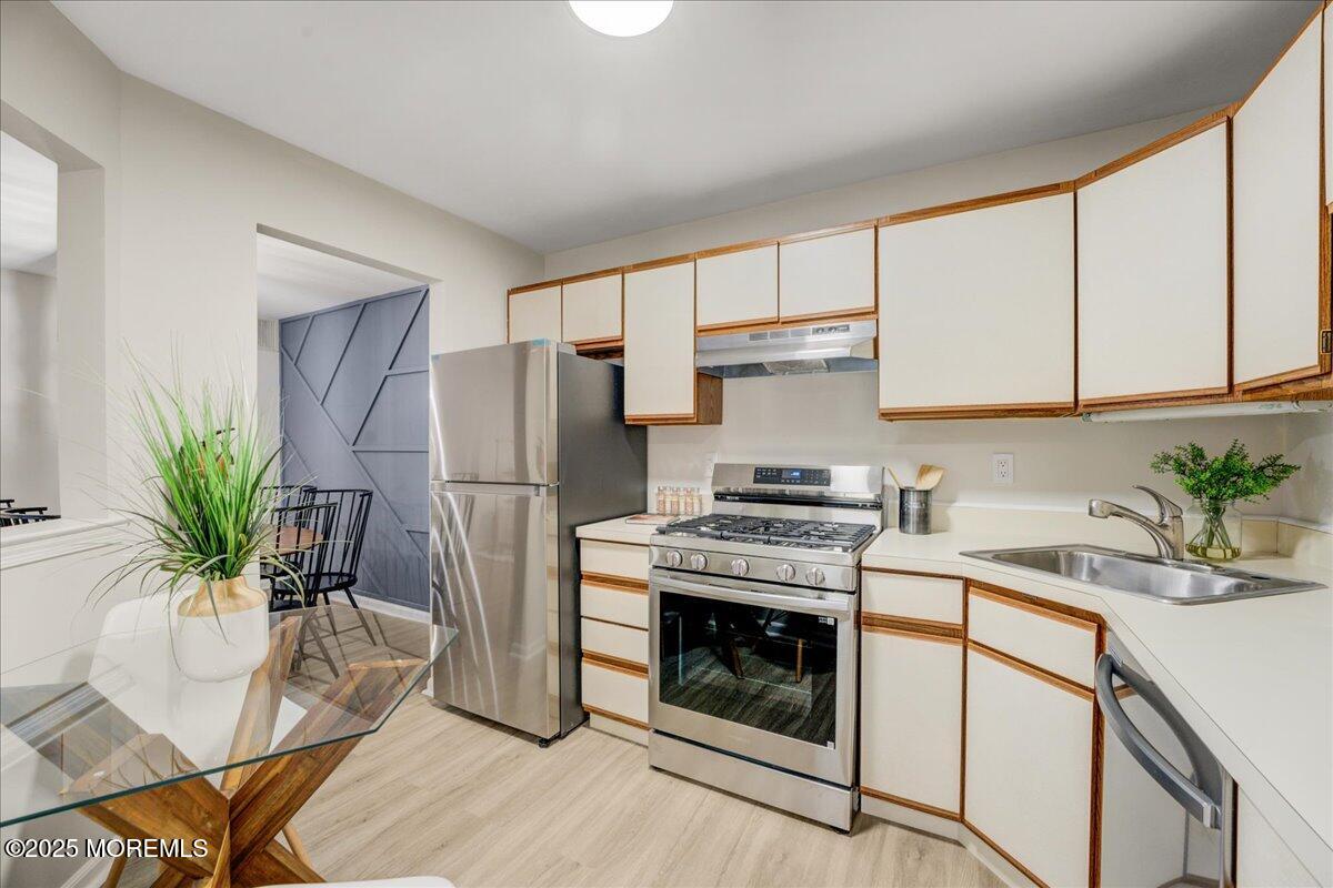 1311 Stoneridge Circle 1311