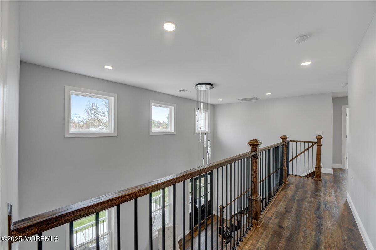 39 Terhune Avenue