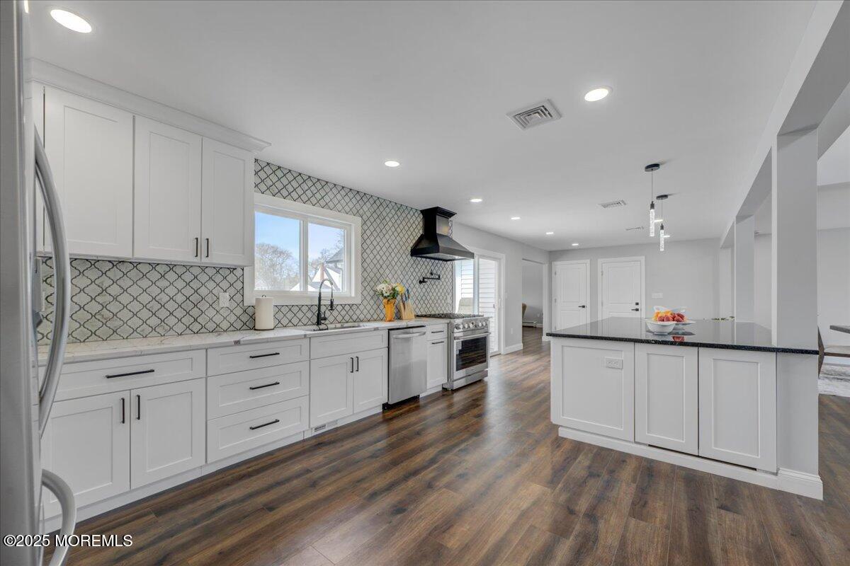 39 Terhune Avenue