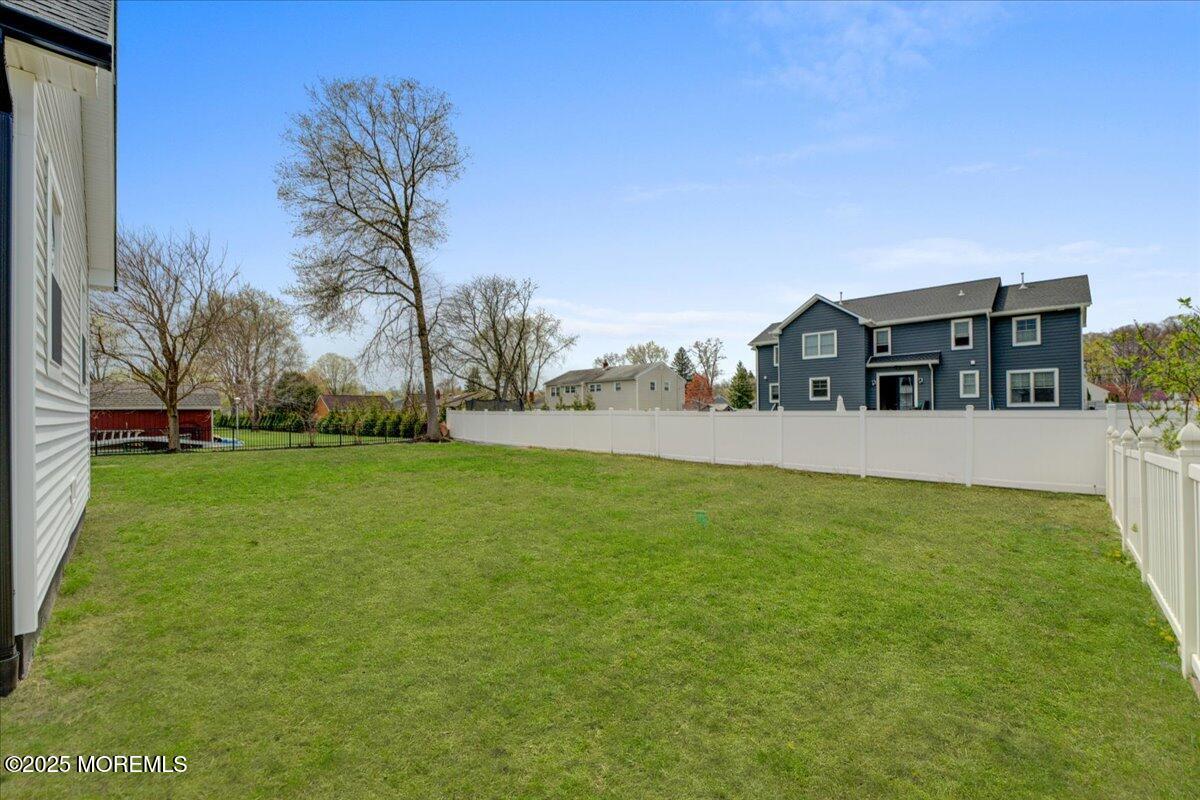39 Terhune Avenue