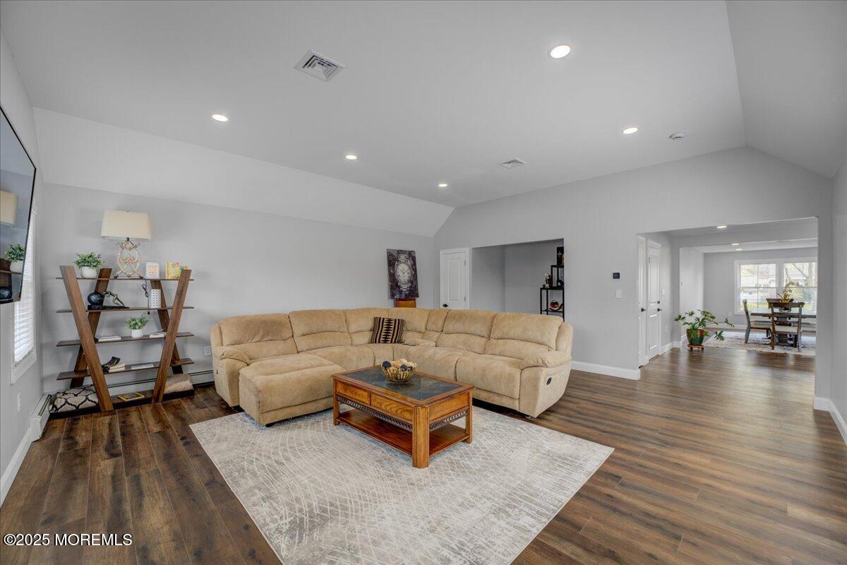 39 Terhune Avenue