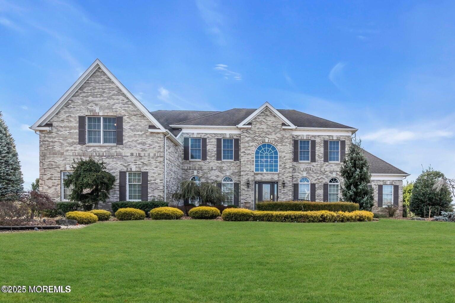 12 Courtney Court