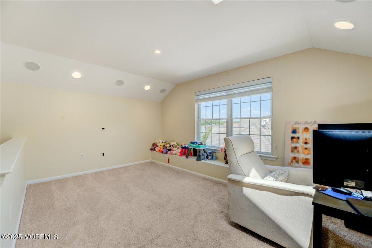 11 Rockspray Court