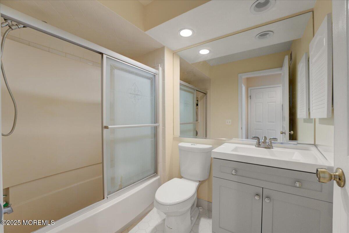 1610 Stoneridge Circle 1610