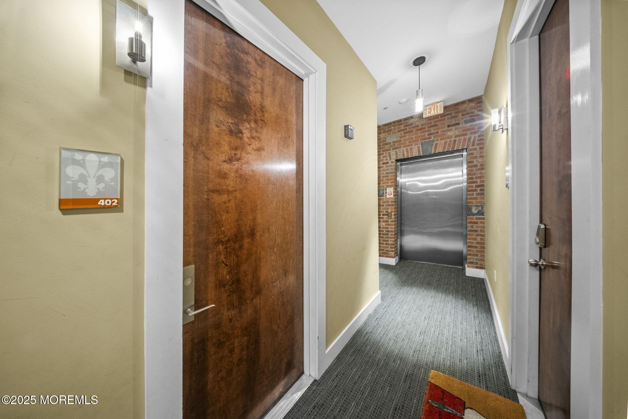 650 Montgomery Street 402