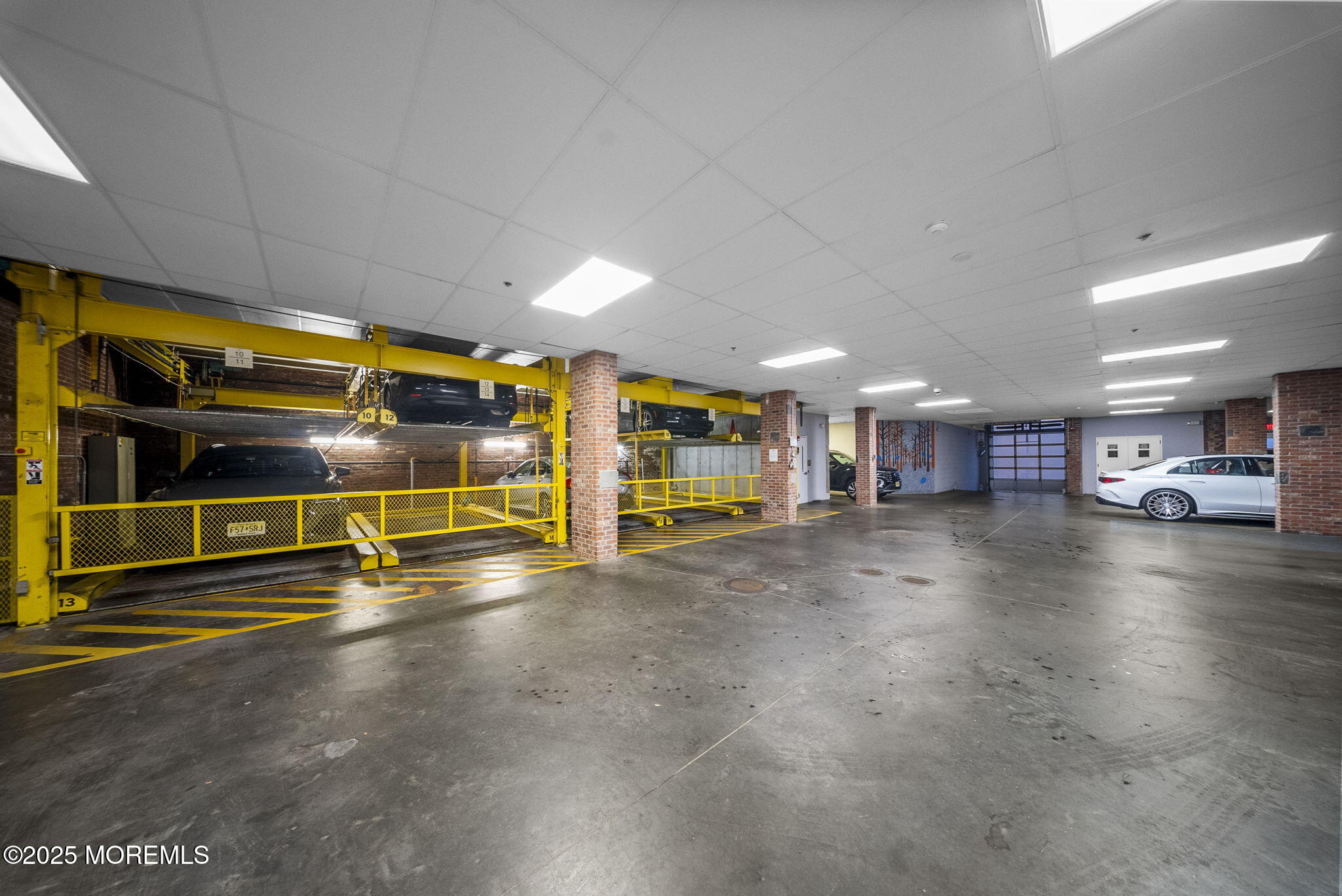 650 Montgomery Street 402