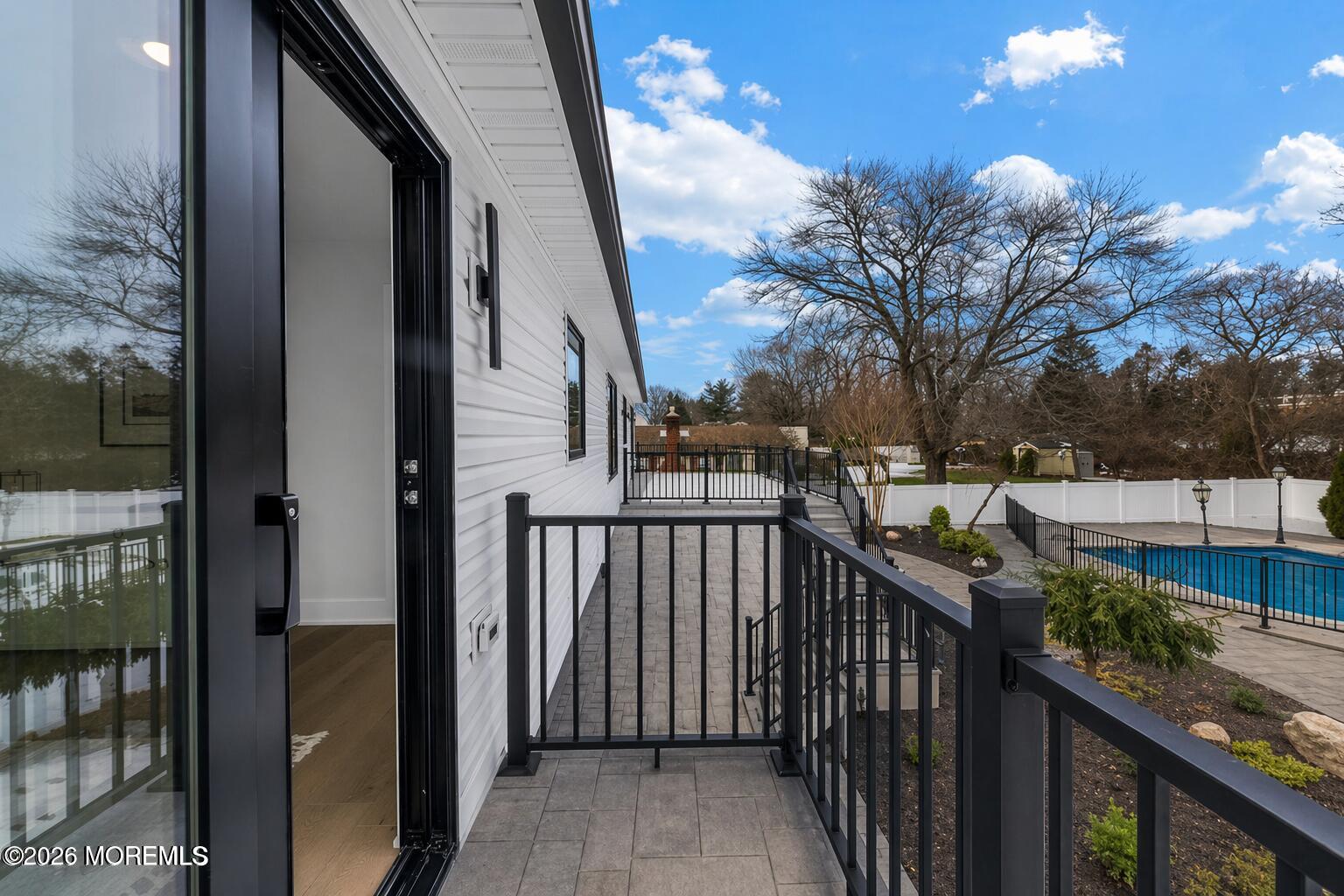 9 Fairview Road
