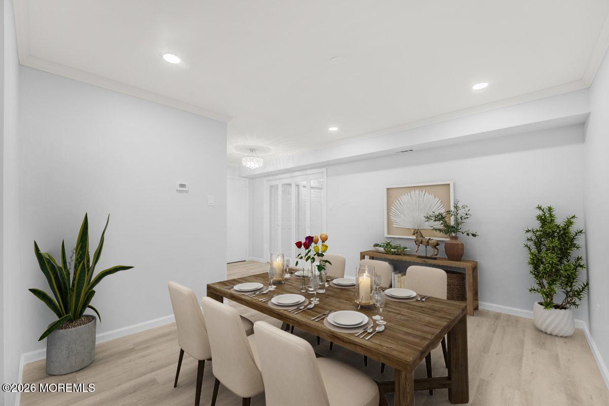 16 E Bluebell Lane