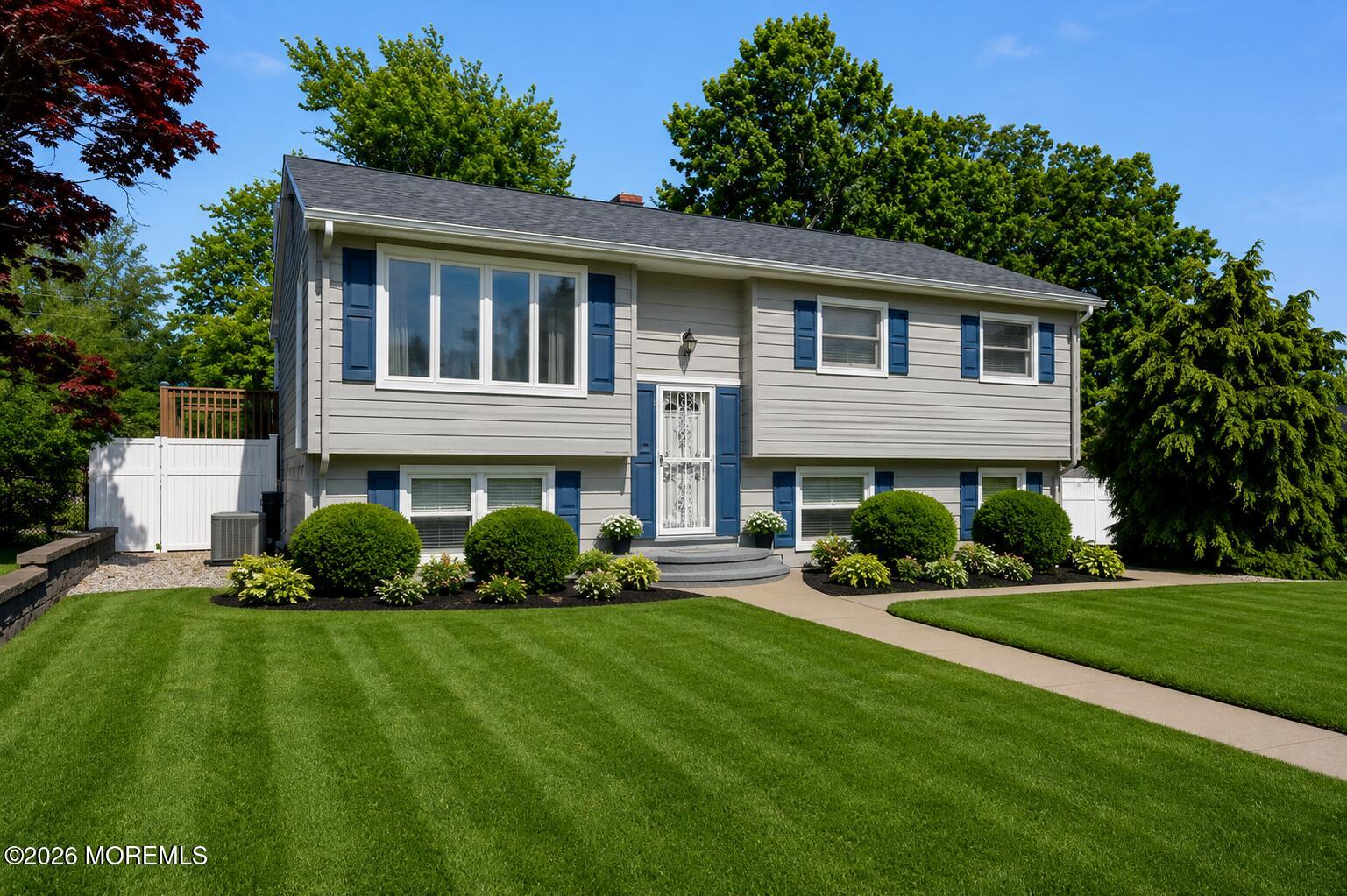 4 Emerson Place
