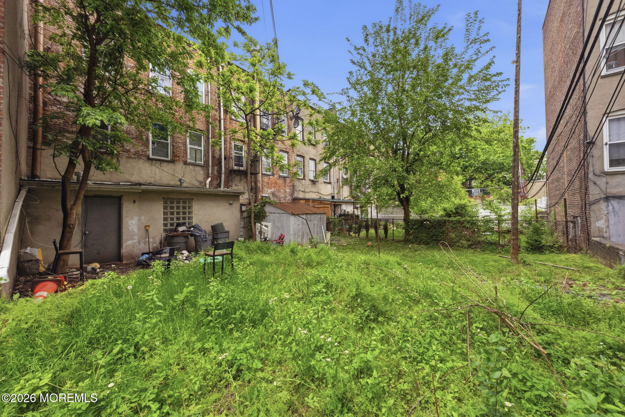 718 W Side Avenue
