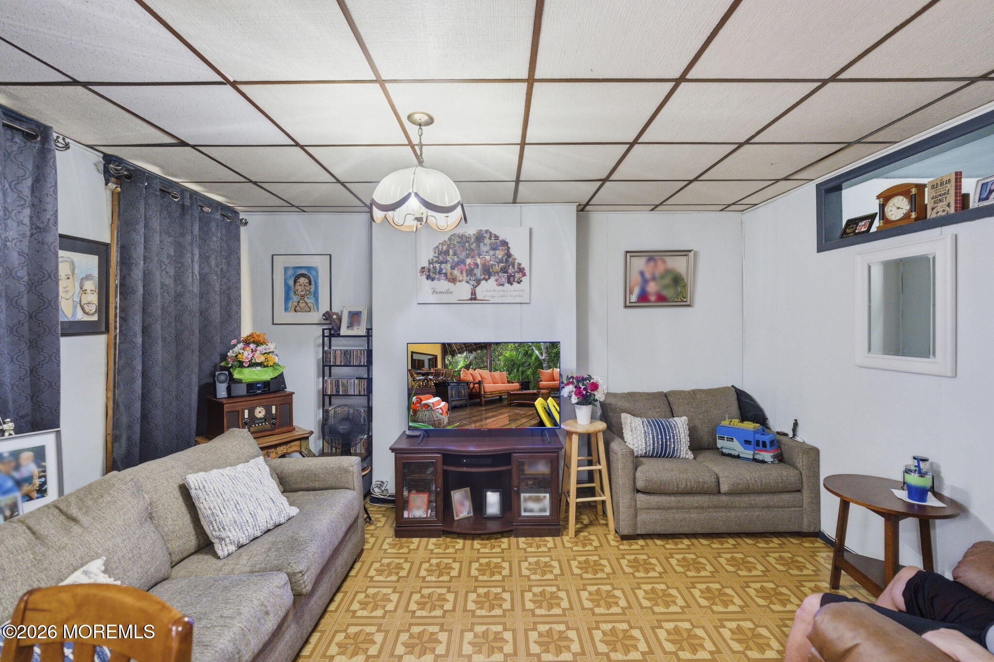 722 W Side Avenue