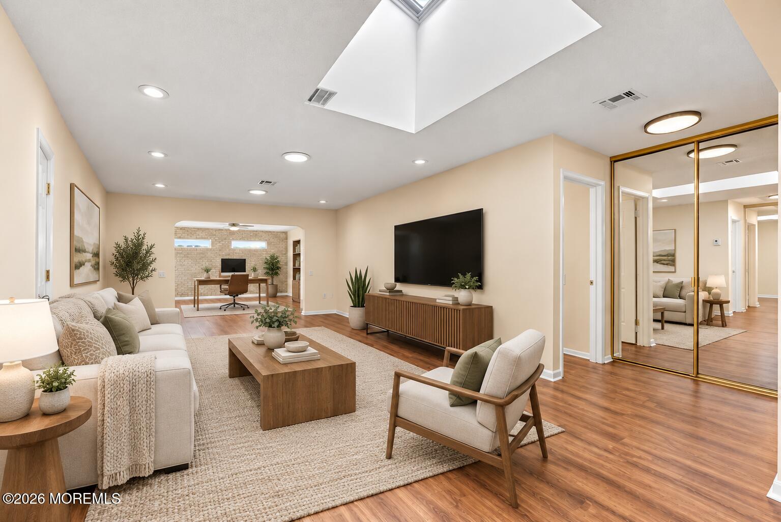 375C Duranta Plaza