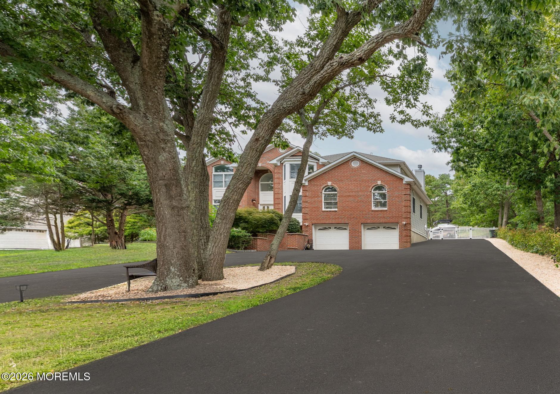 48 Friendship Road