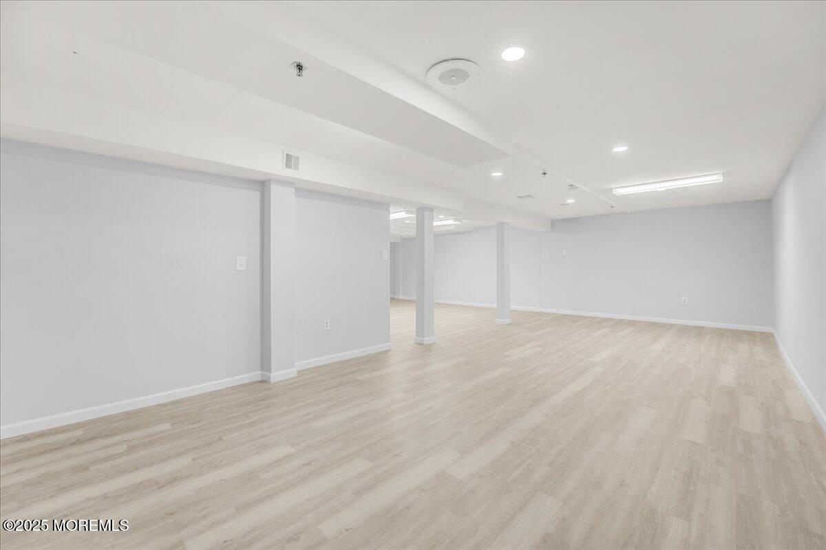 2515 Highway 516