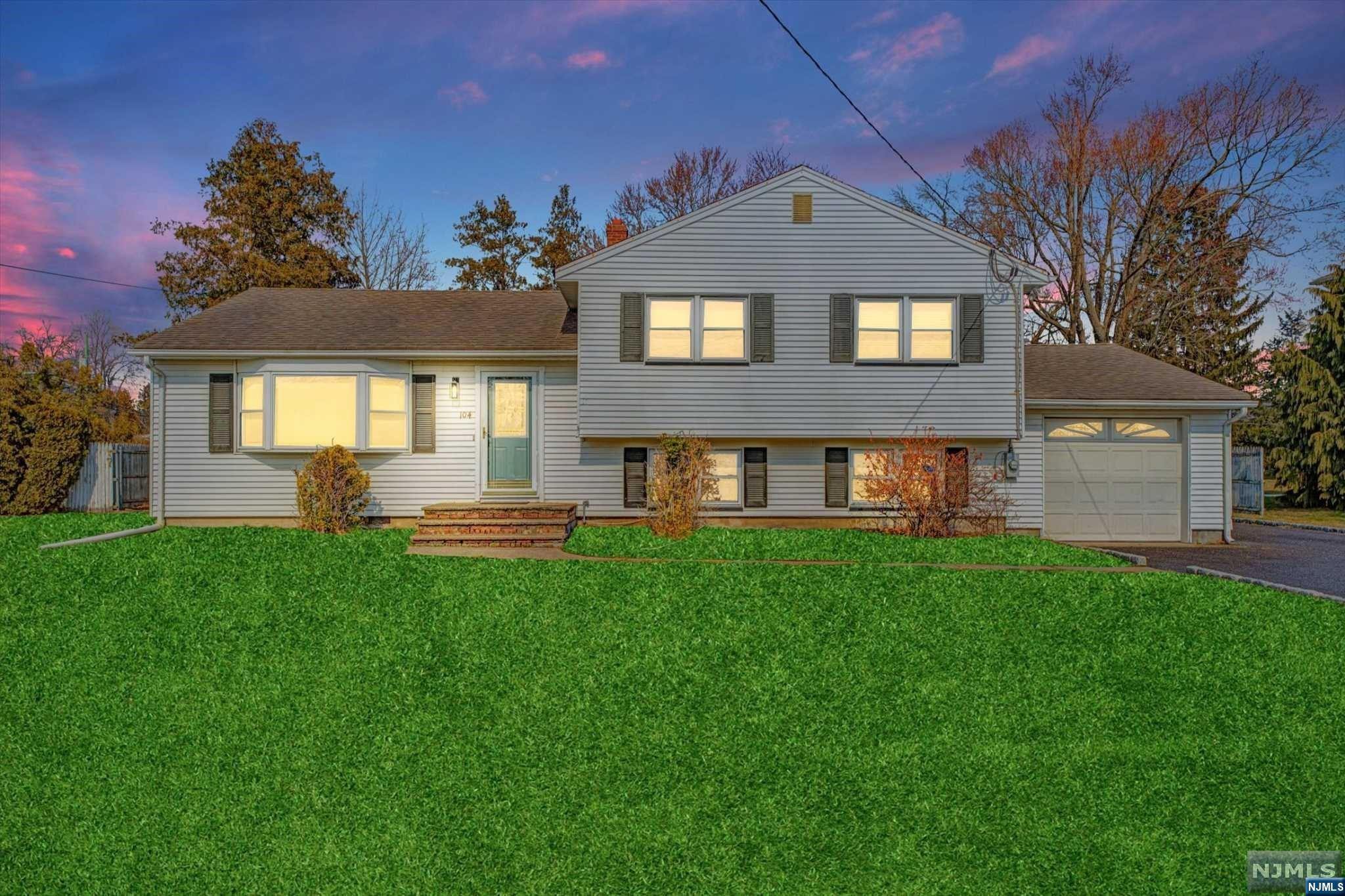 104 Jacksonville Road