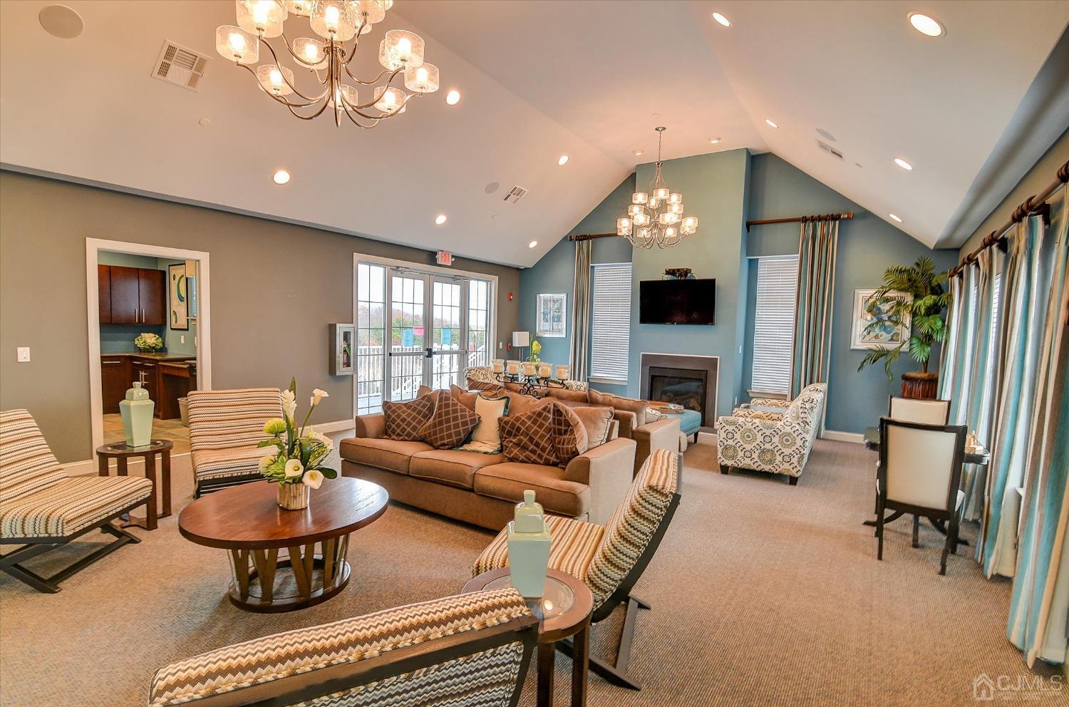 1703 Ridgeview Court