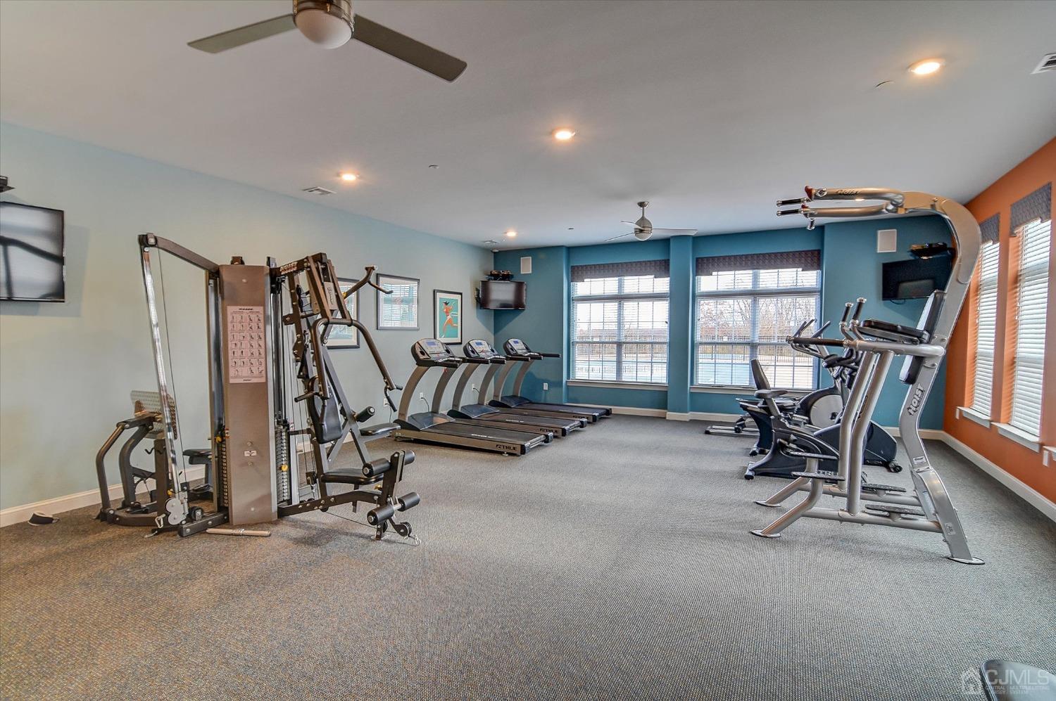 1703 Ridgeview Court