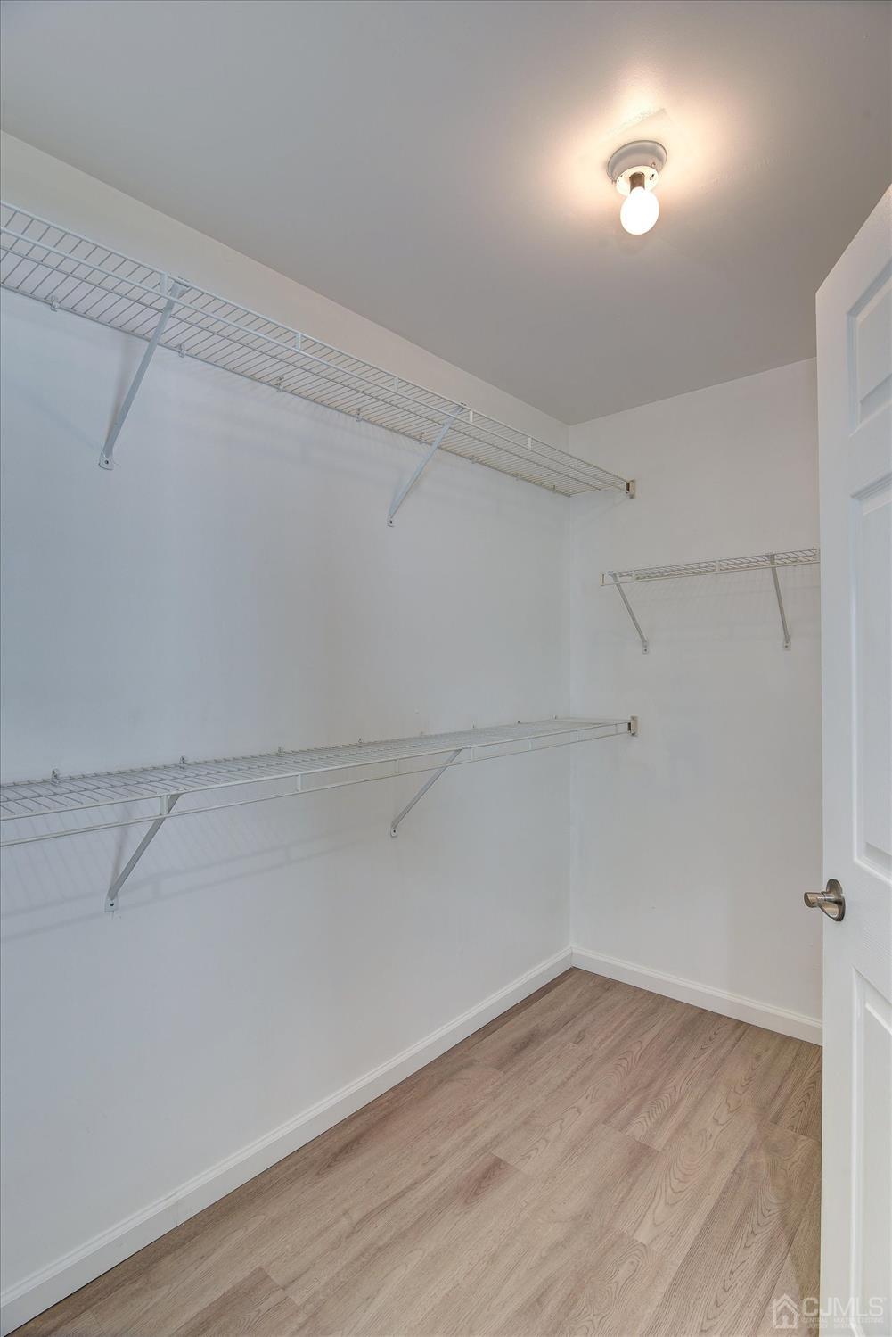 1703 Ridgeview Court