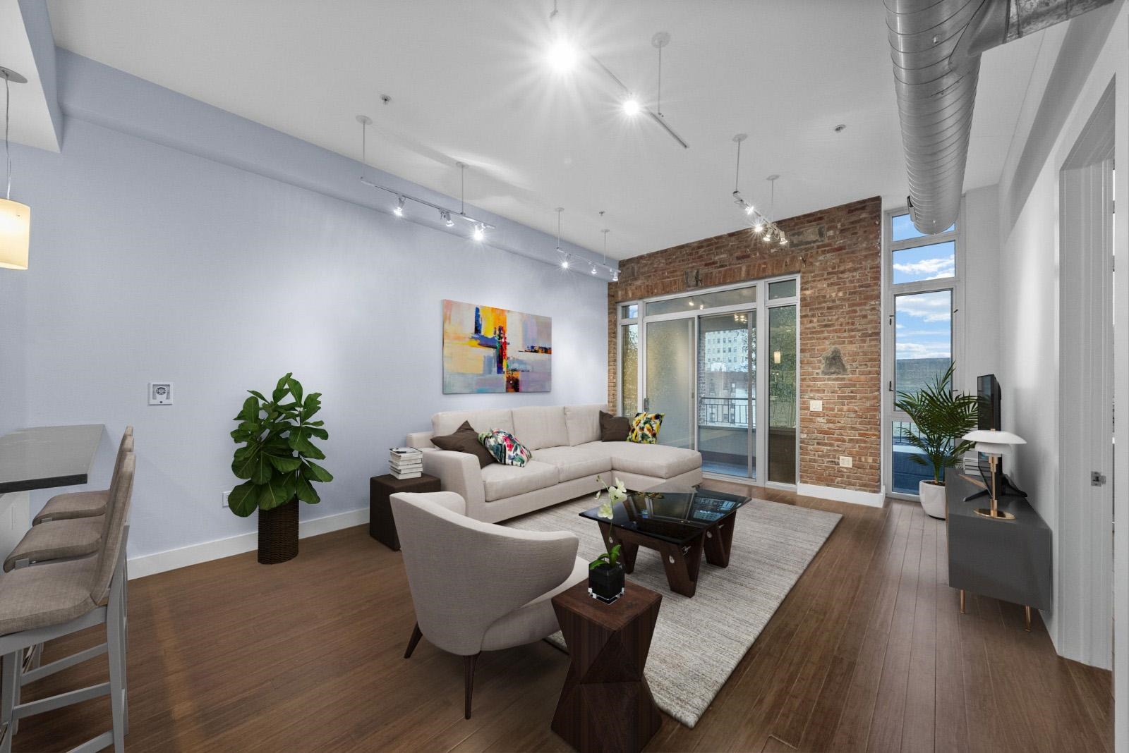 650 MONTGOMERY ST Unit: 402