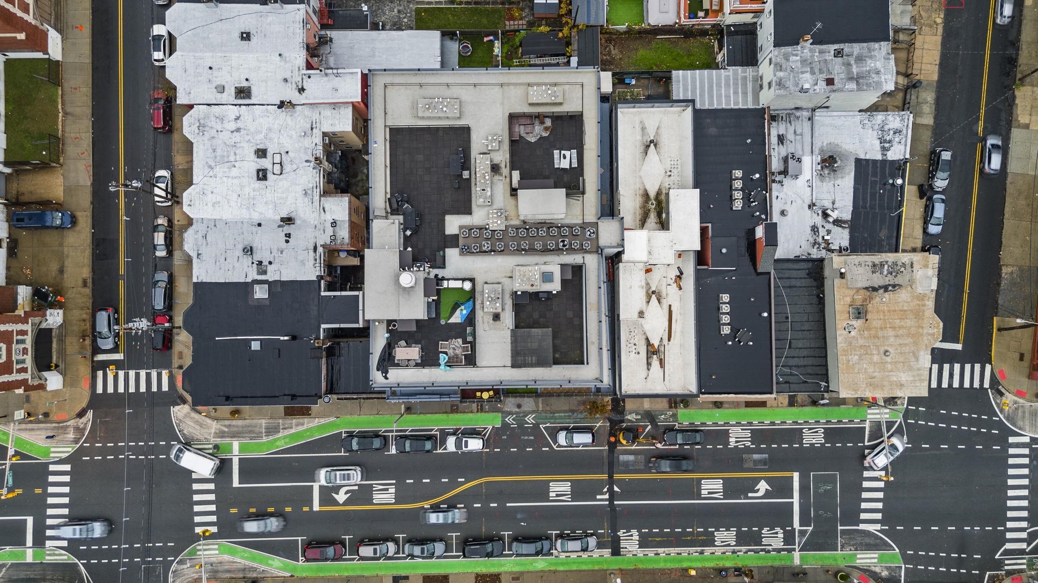 650 MONTGOMERY ST Unit: 402