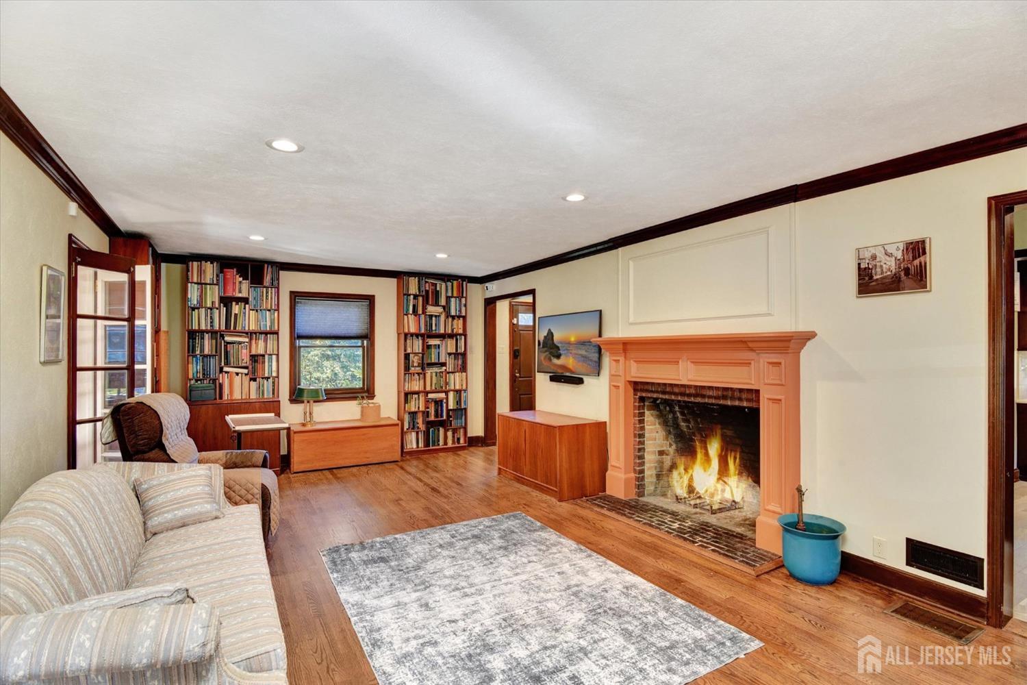 23 Highwood Road