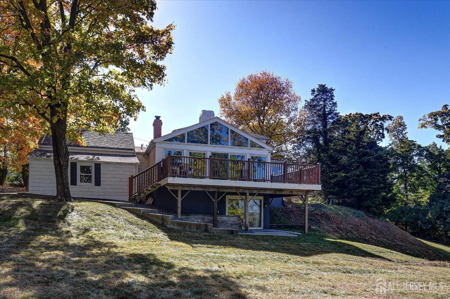 23 Highwood Road