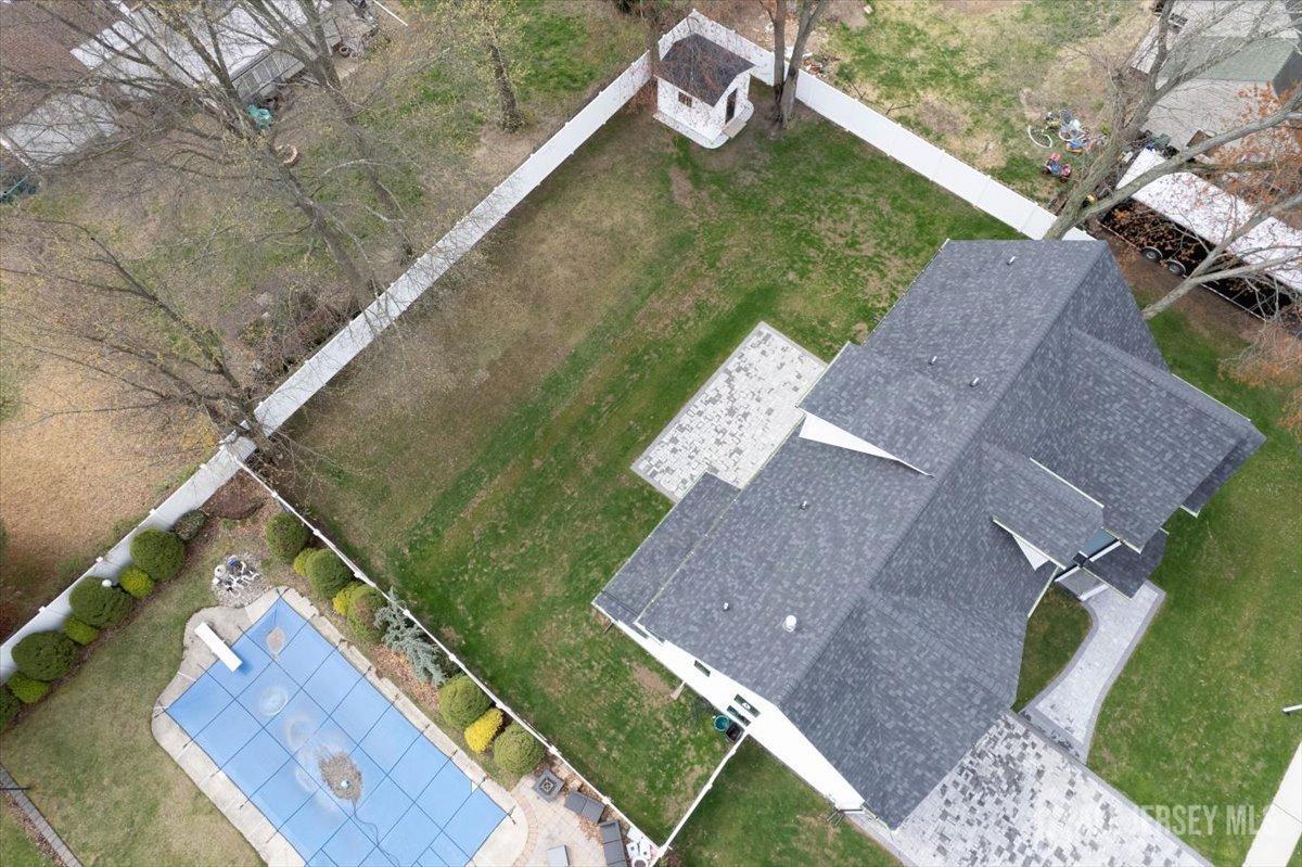 27 Ertle Avenue