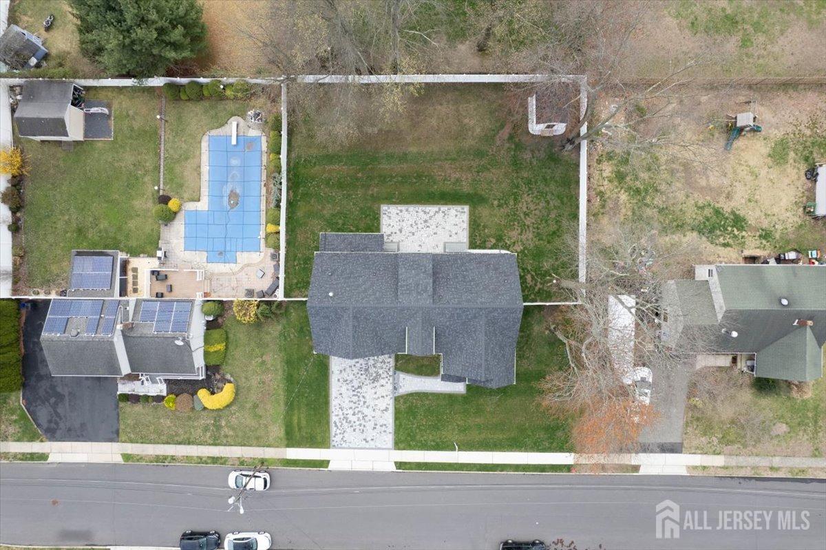 27 Ertle Avenue