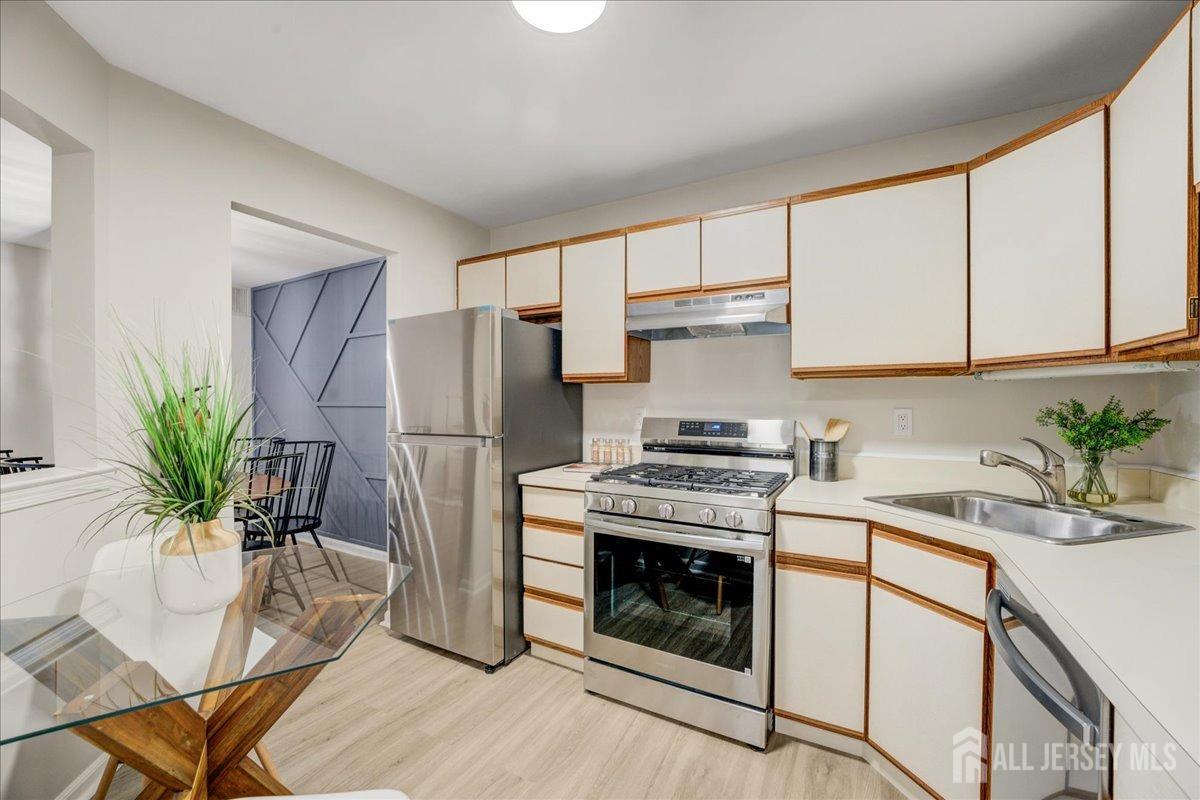 1311 Stoneridge Circle # 1311