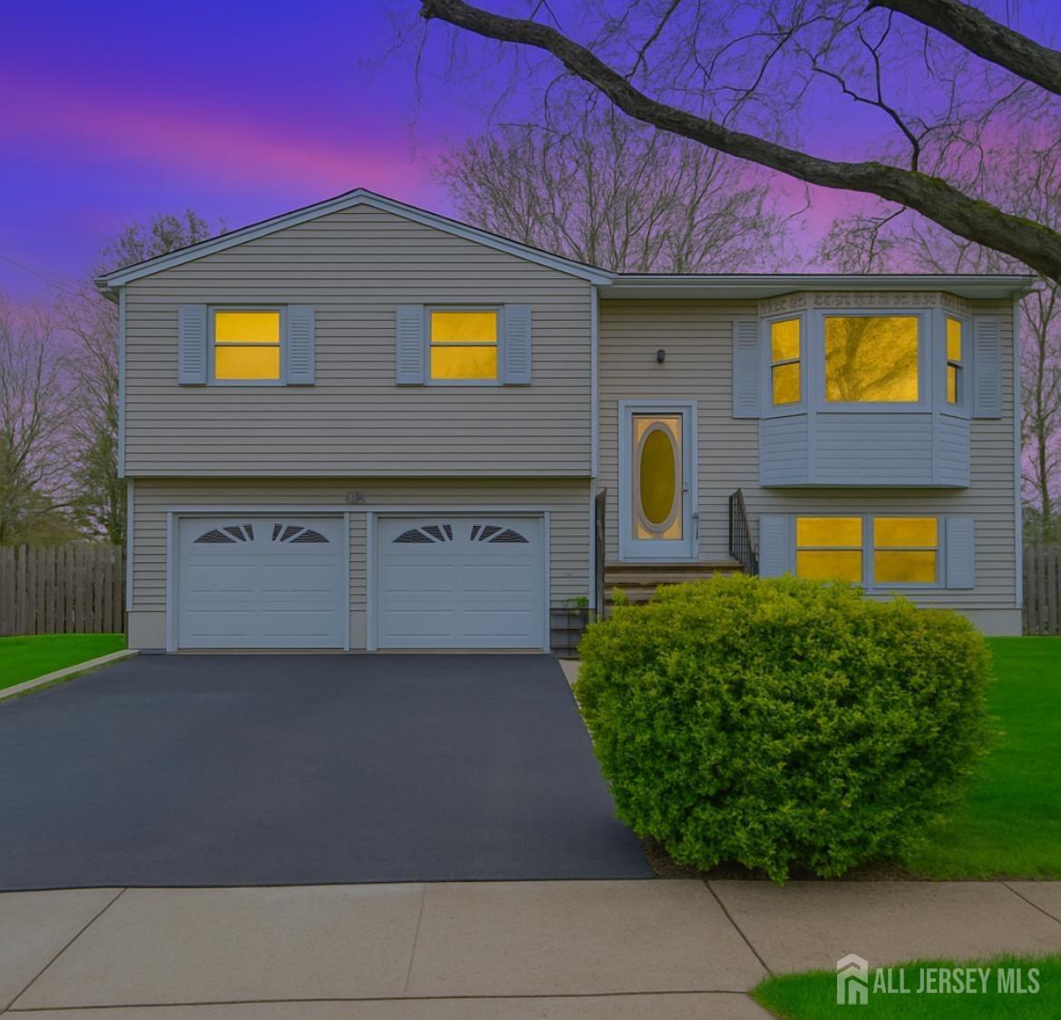 15 Heidi Drive
