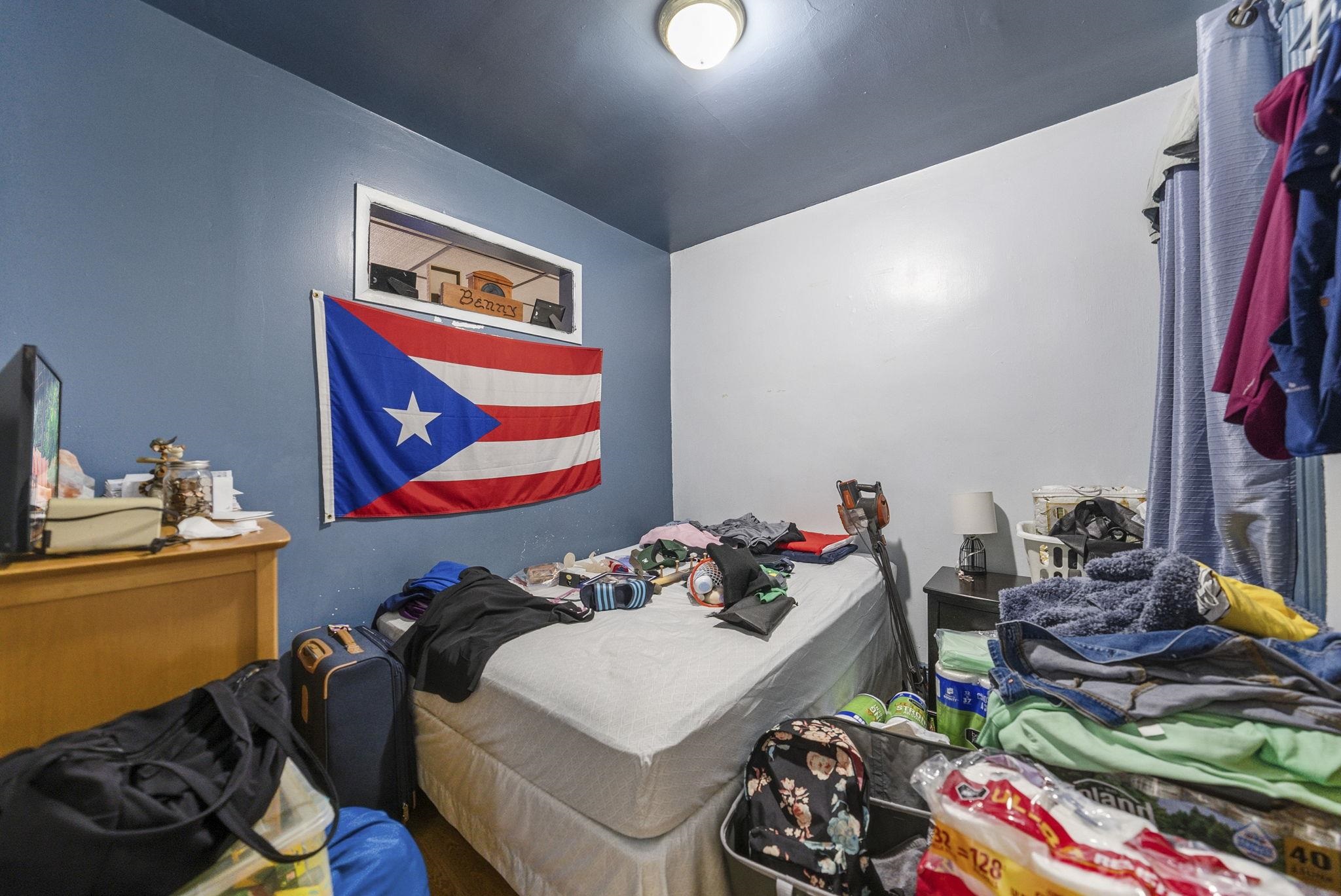 722 WEST SIDE AVE