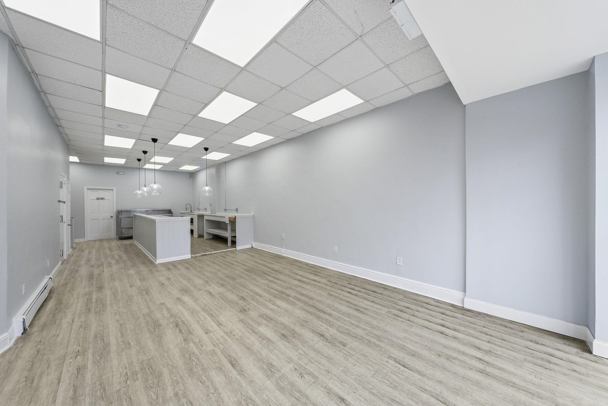 718 WEST SIDE AVE
