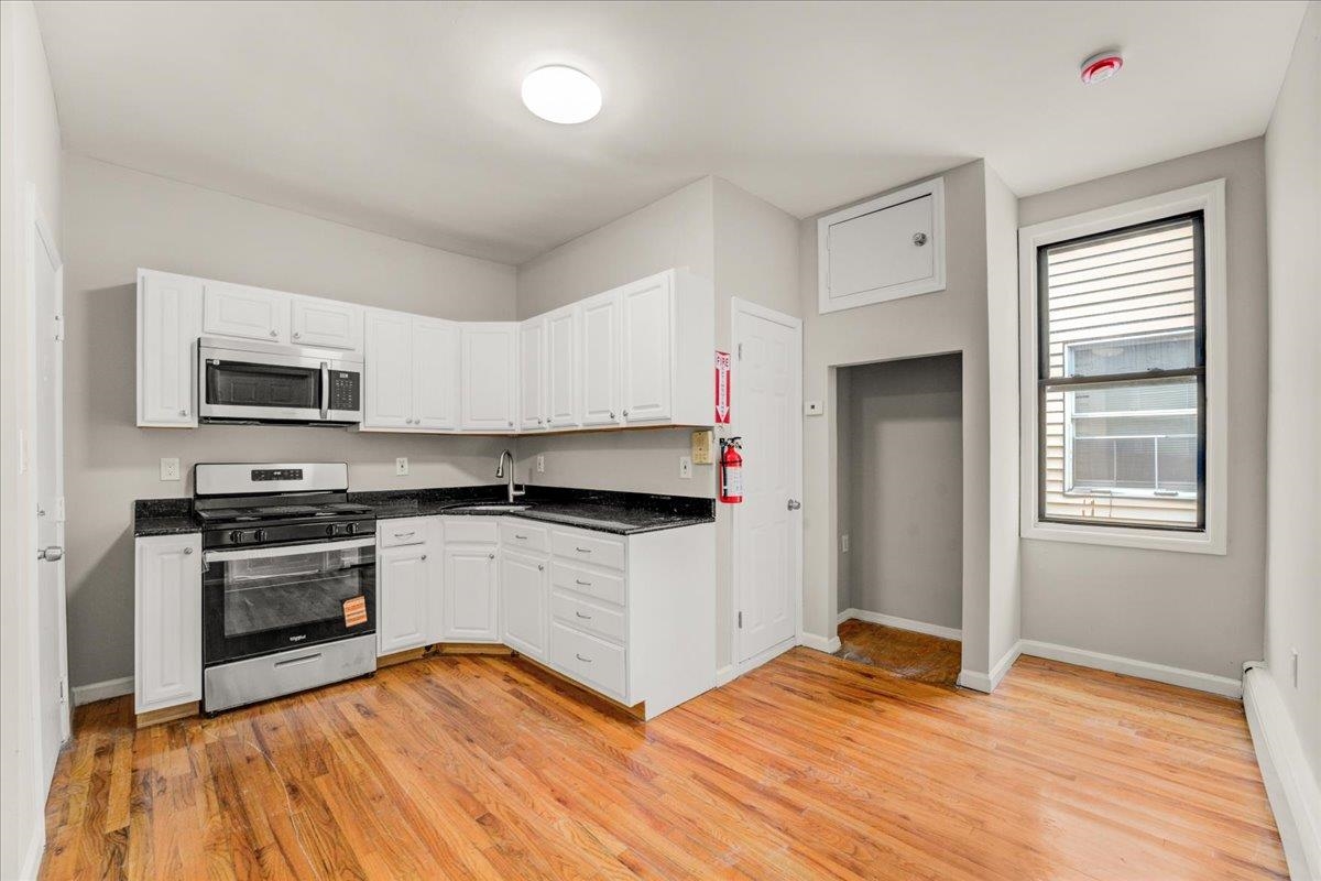 1202 13TH ST Unit: 6