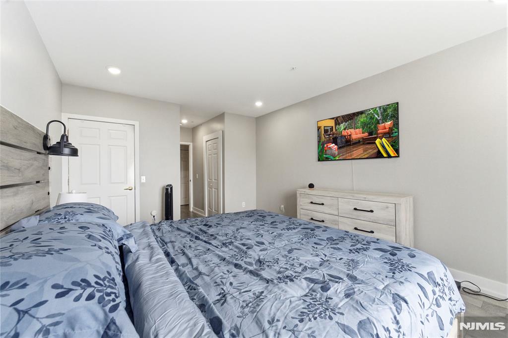 324 The Promenade