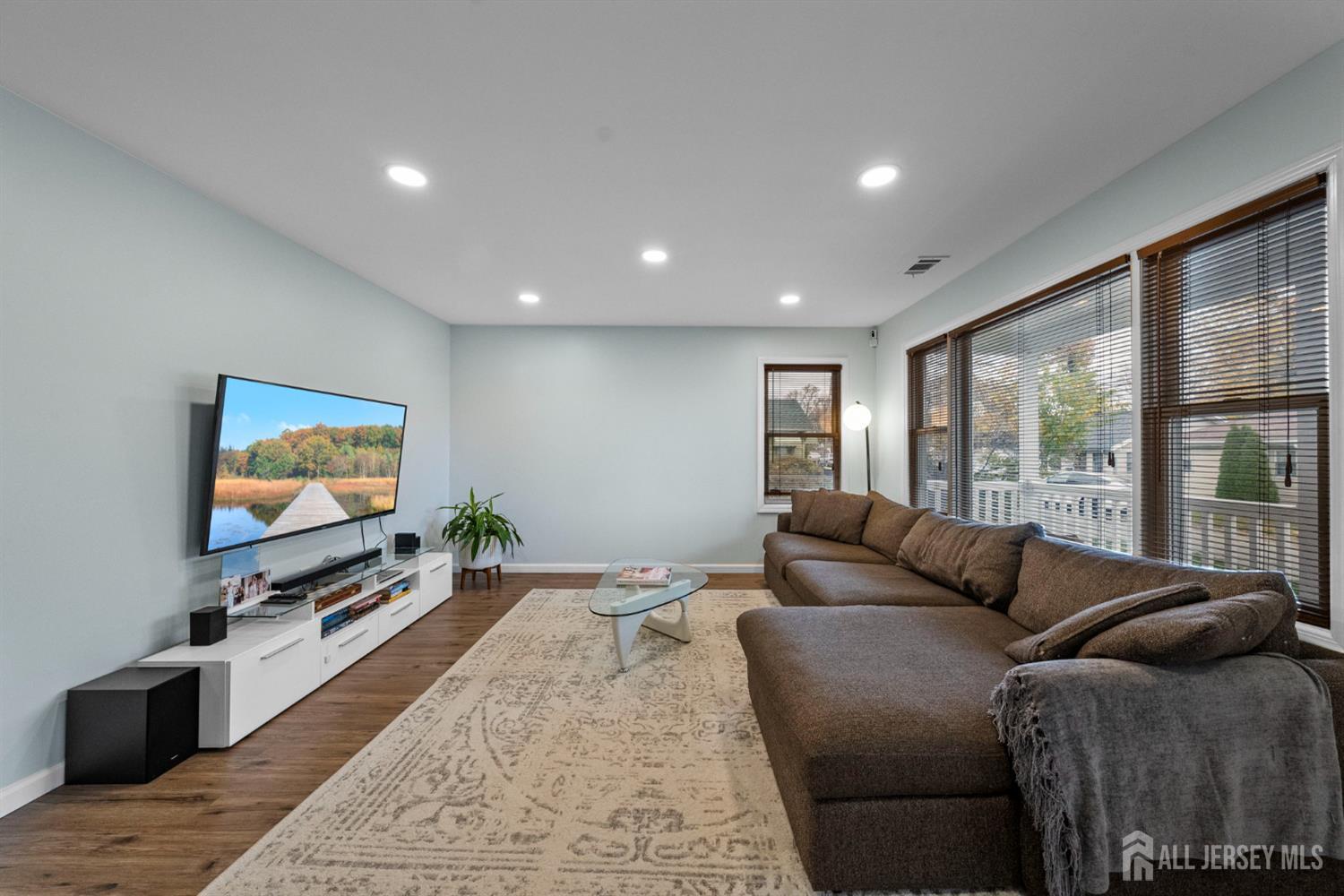 243 Alpine Way