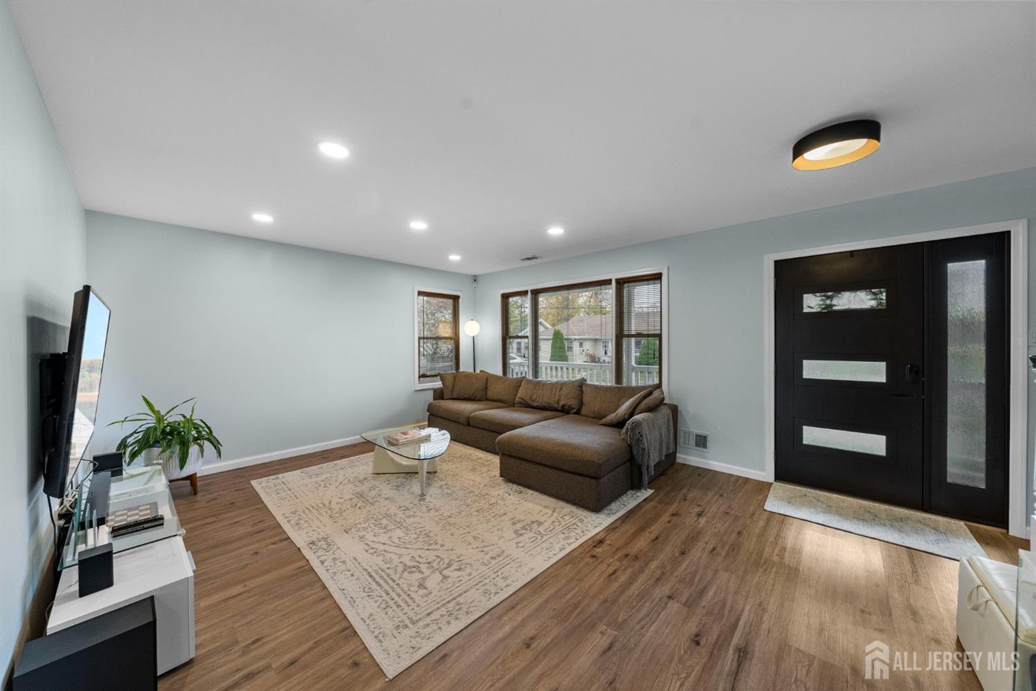 243 Alpine Way
