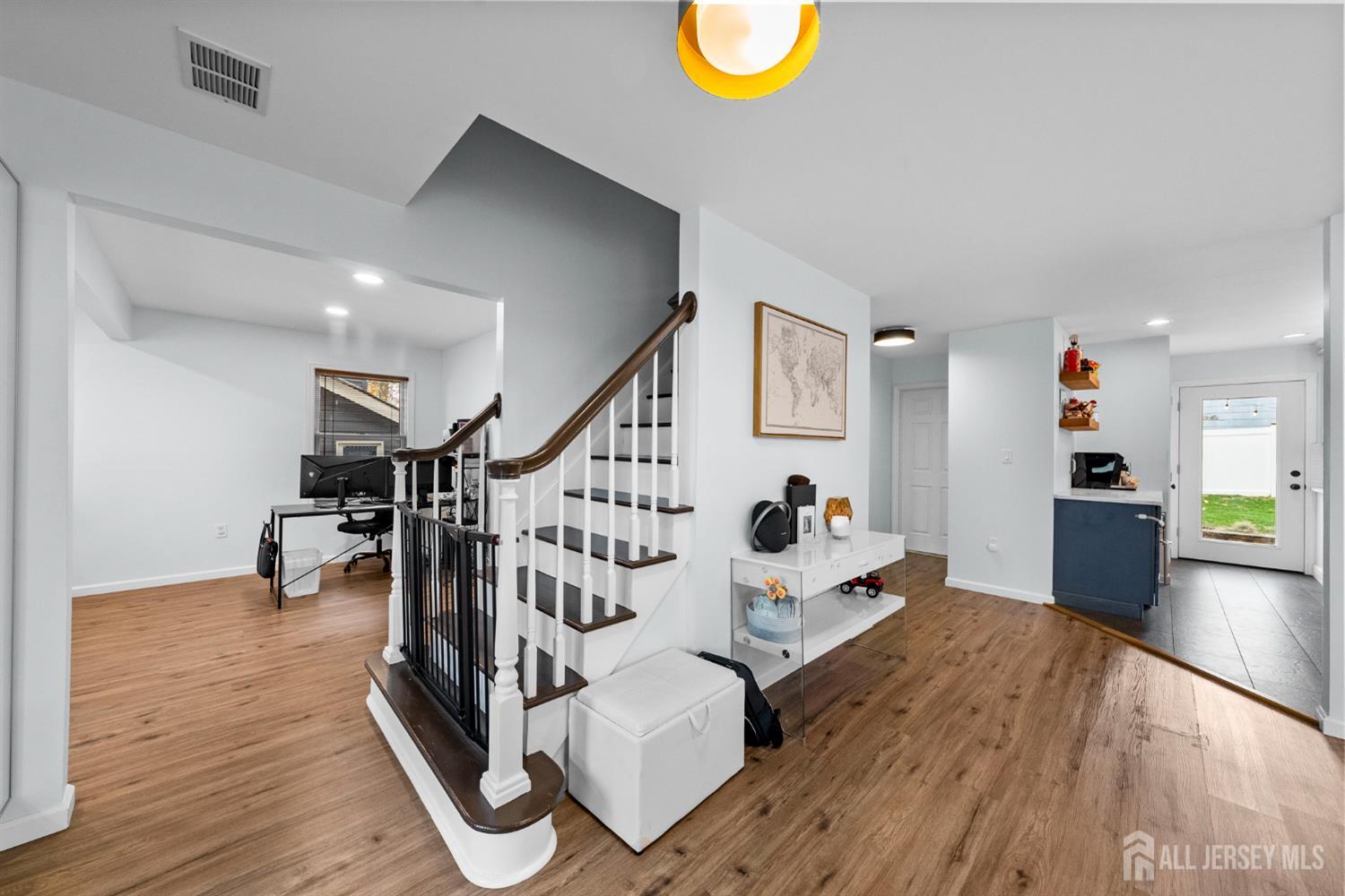 243 Alpine Way
