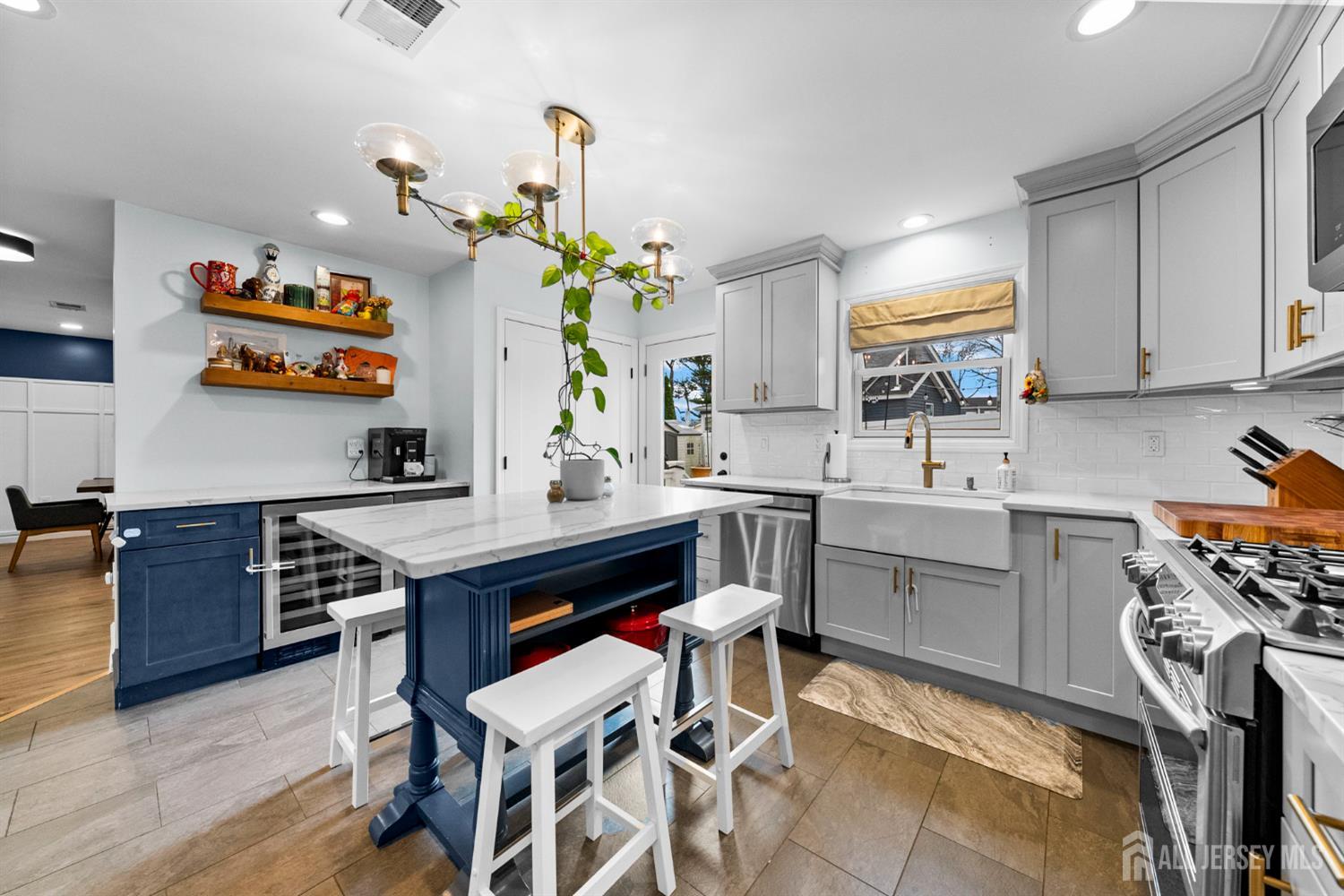 243 Alpine Way