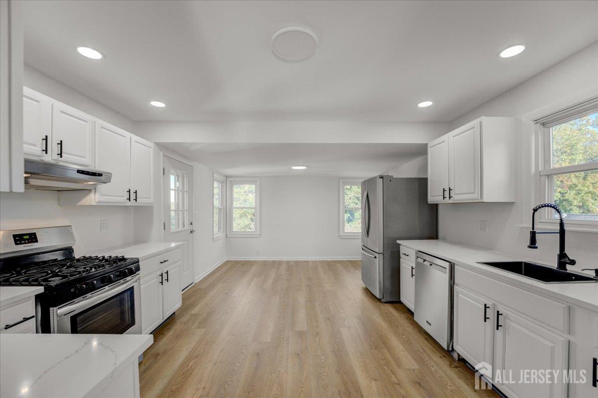 201 Gatzmer Avenue Unit: UPSTA