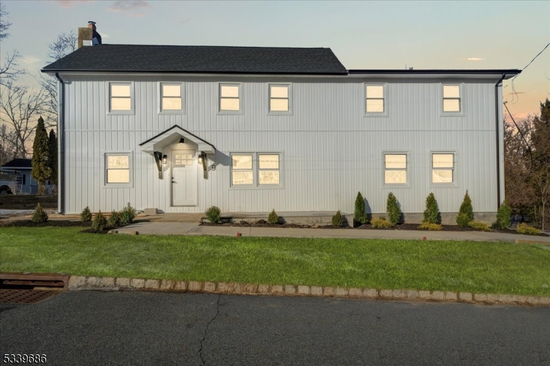 9 Indian Falls Rd