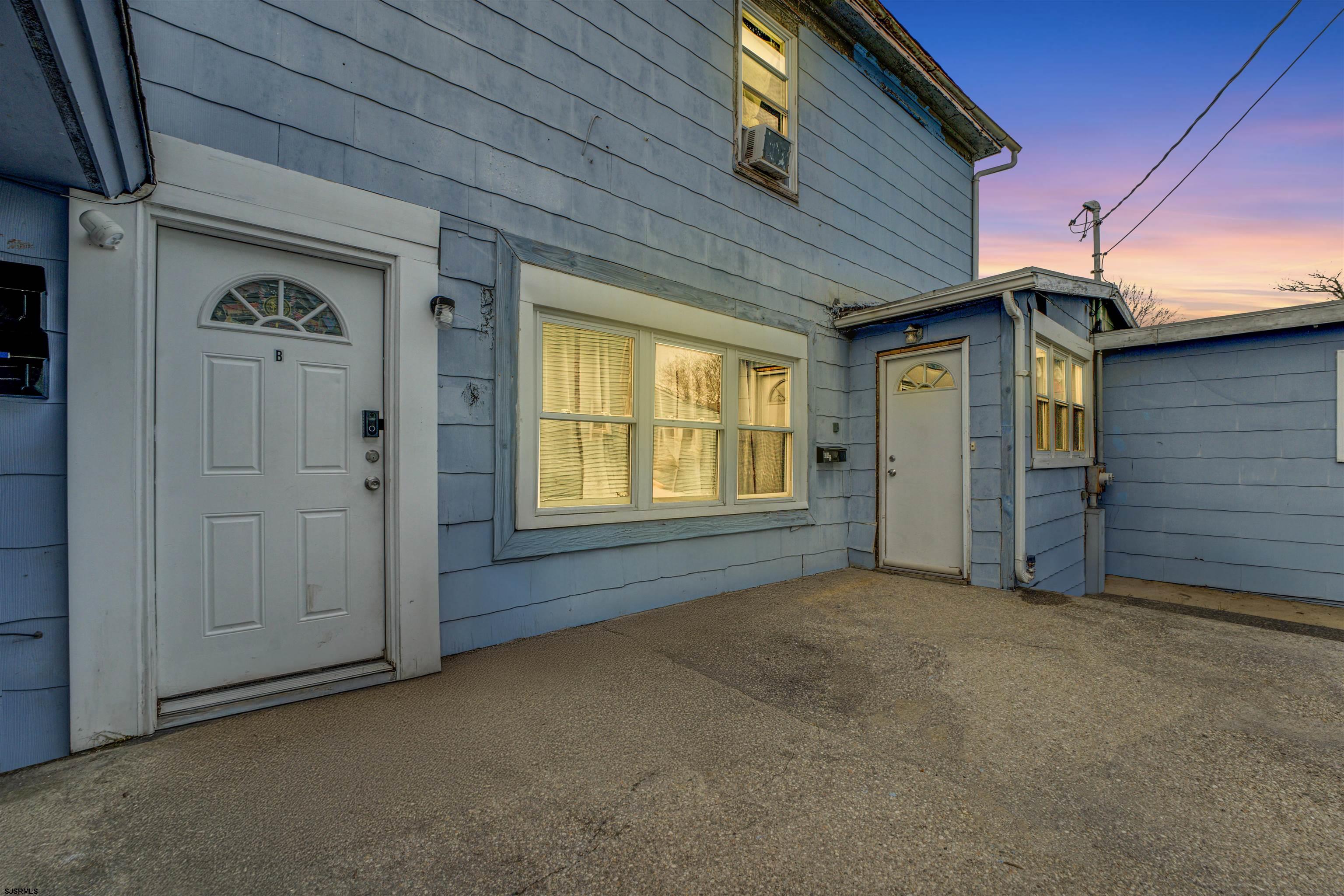 414 W Washington Ave Ave
