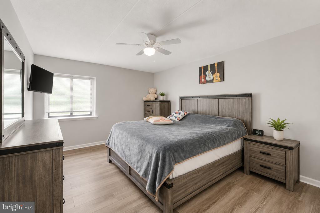259 KIPS COURT