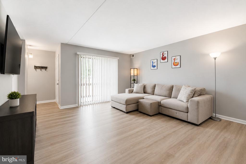 259 KIPS COURT