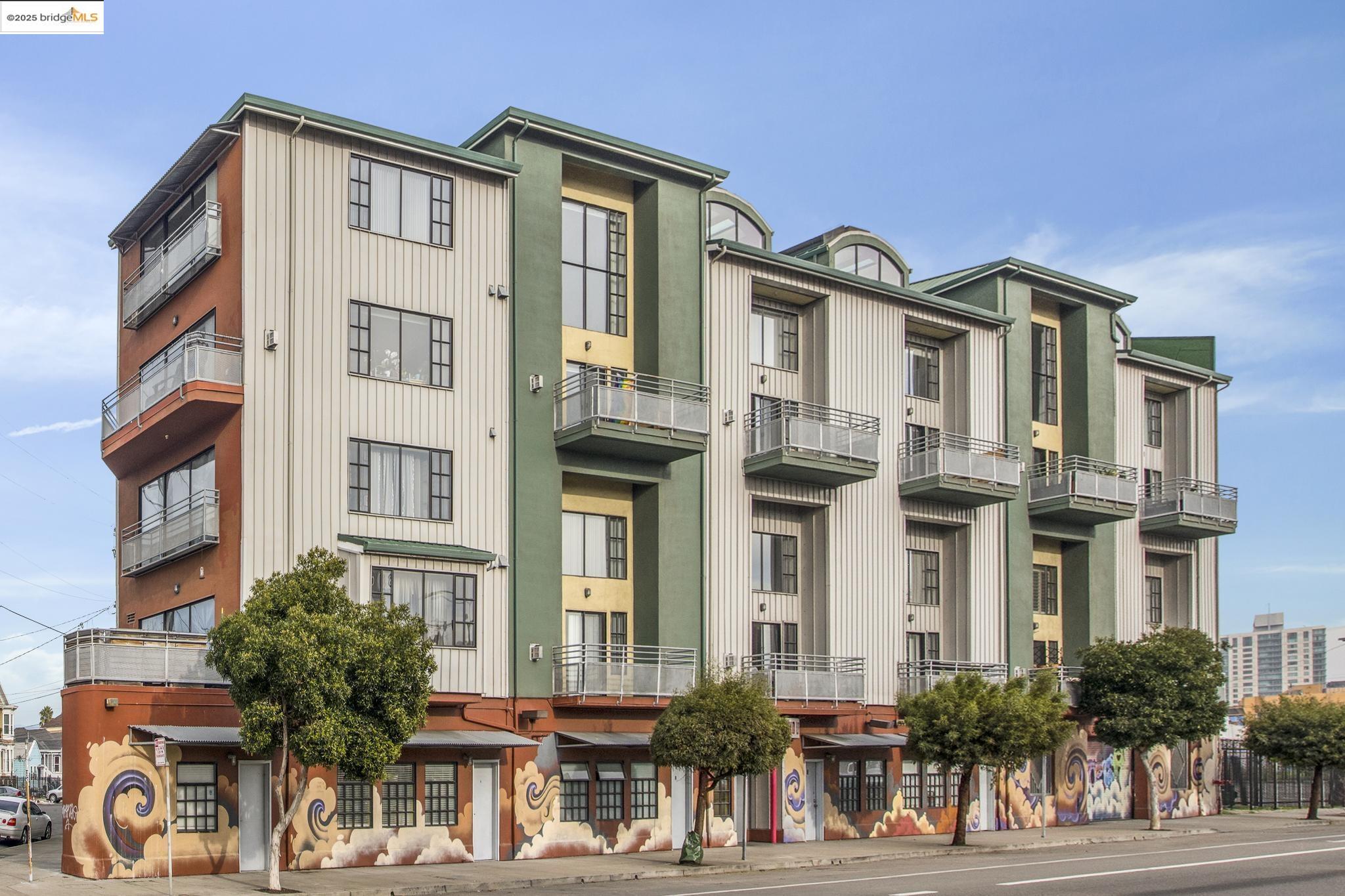 850 W Grand Ave # 17