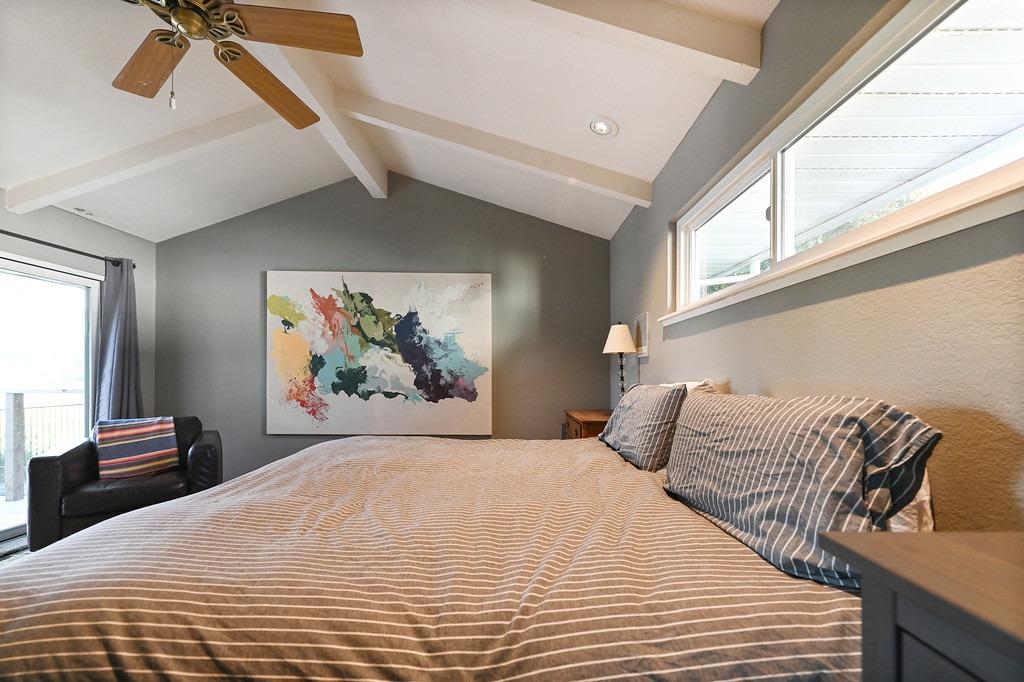 14792 Guadalupe Dr