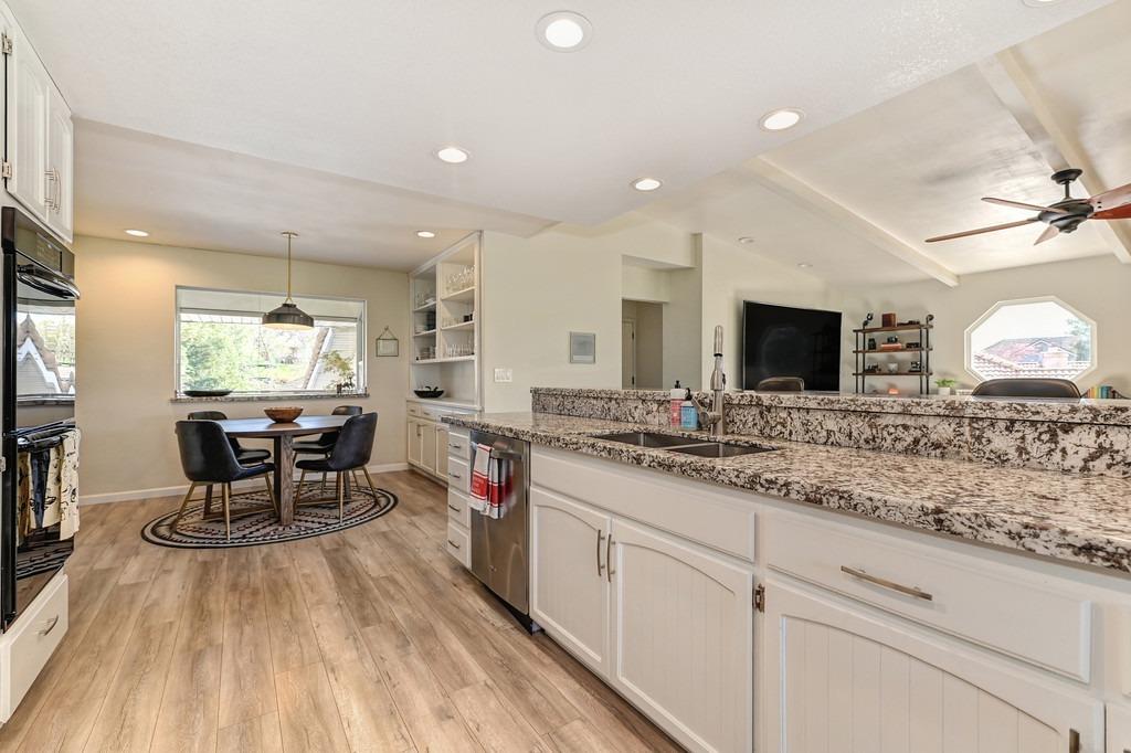 14792 Guadalupe Dr