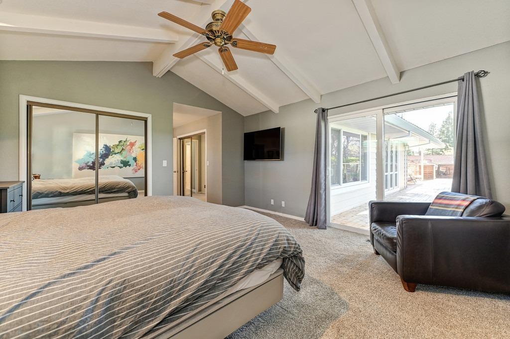 14792 Guadalupe Dr