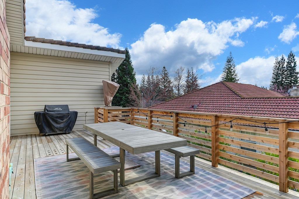 14792 Guadalupe Dr